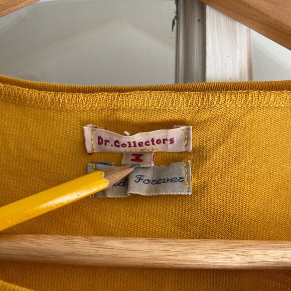 Yellow Dr. Collectors Teddy Forever Tee in Size M - Picture 4 of 4